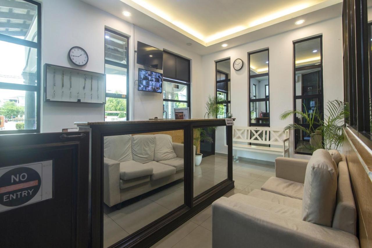 Capital O 90653 Maxwell Inn Boutique Hotel Taiping Zewnętrze zdjęcie